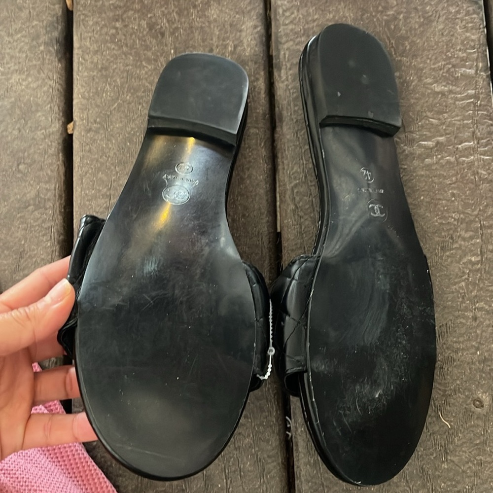 Black Quilted Sandals with Gold Accents - Picture 3 of 6